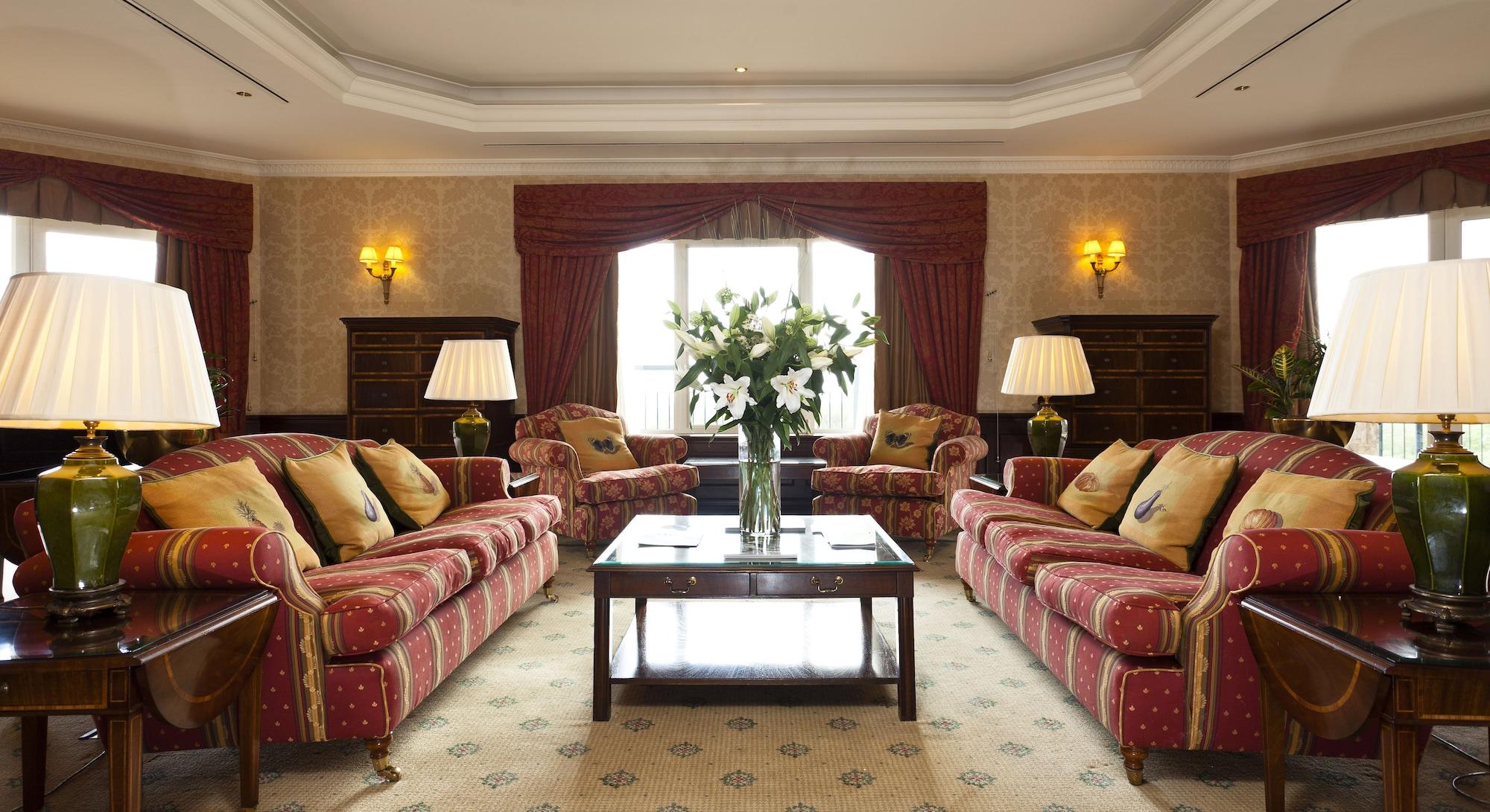 The Celtic Manor Resort Newport Kültér fotó The Drawing Room